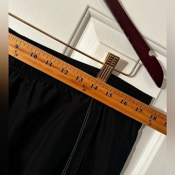 ADIDAS Retro 2010 Men’s Black Large Ankle Zip Windbreaker Pants Three Stripes - Picture 4 of 16